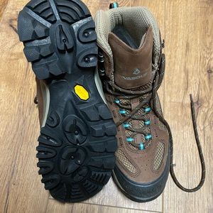 Vasque women’s hiking boots